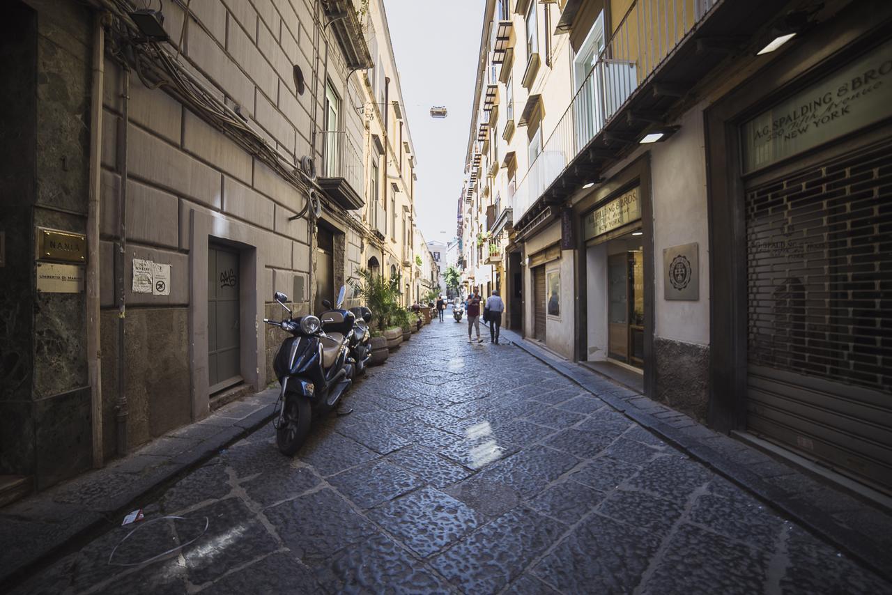Le Stanze Di Piazza Dei Martiri Nápoles Exterior foto