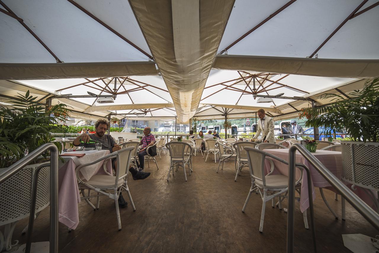 Le Stanze Di Piazza Dei Martiri Nápoles Exterior foto